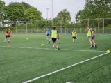 Training eerste selectie S.K.N.W.K. van donderdag 1 mei 2025 (35/80)